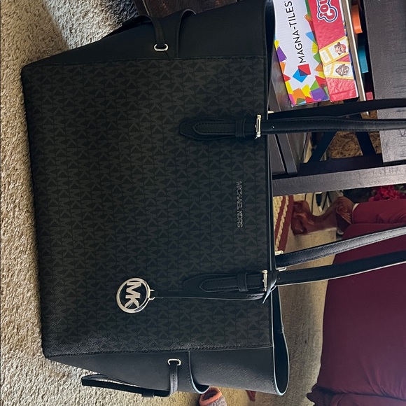Michael Kors Black Signature Tote
